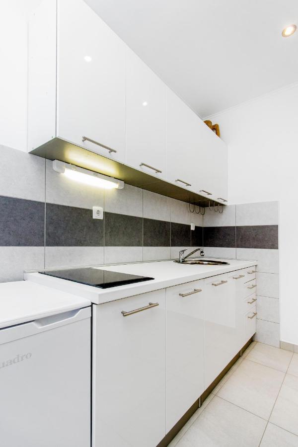 Apartmani Mariva 沃迪切 外观 照片