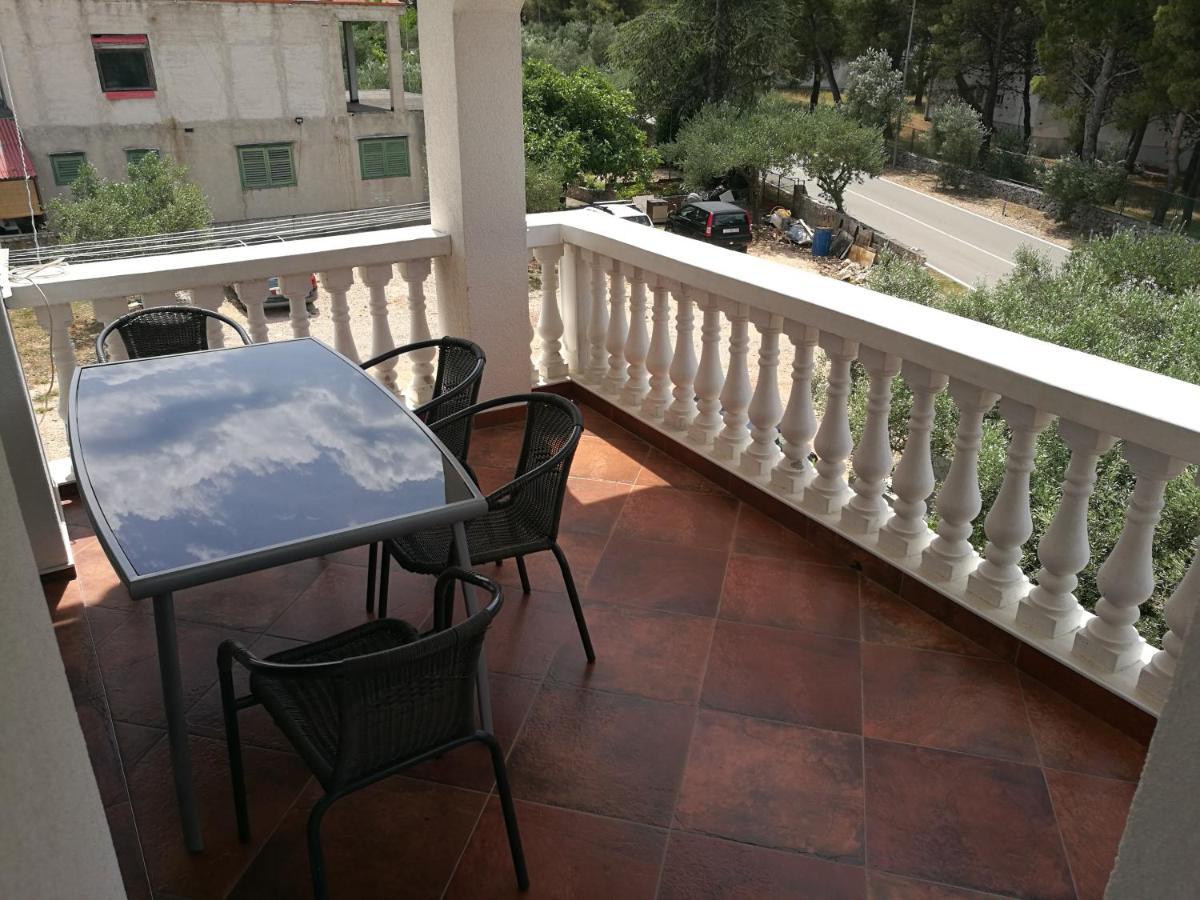 Apartmani Mariva 沃迪切 外观 照片